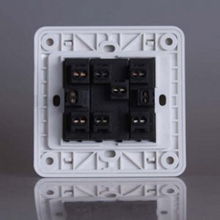 西門子 遠(yuǎn)景系列 帶熒光三開雙控大蹺板開關(guān) 5ta0 119 1cc1